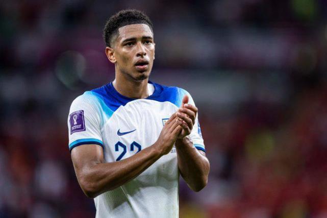 不同的是 不同的是