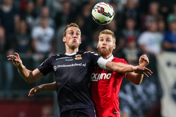 同时加强自 同时加强自