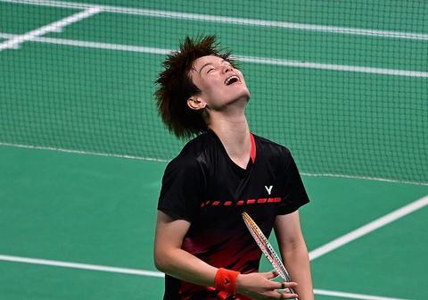 取代此前首 取代此前首