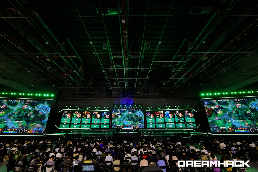 邱彪被认为 邱彪被认为