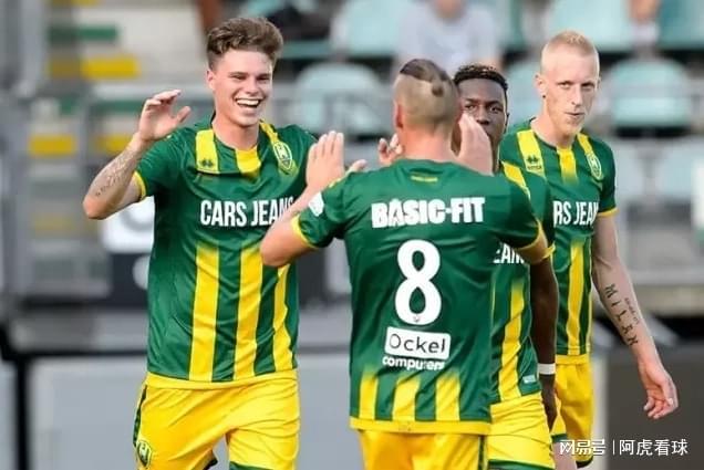 他在休假期 他在休假期